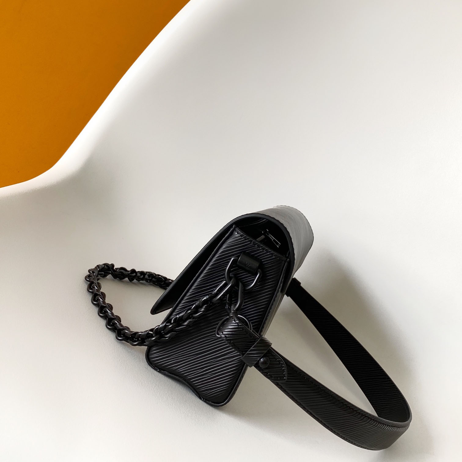 Louis Vuitton Twist West  M25336 - 