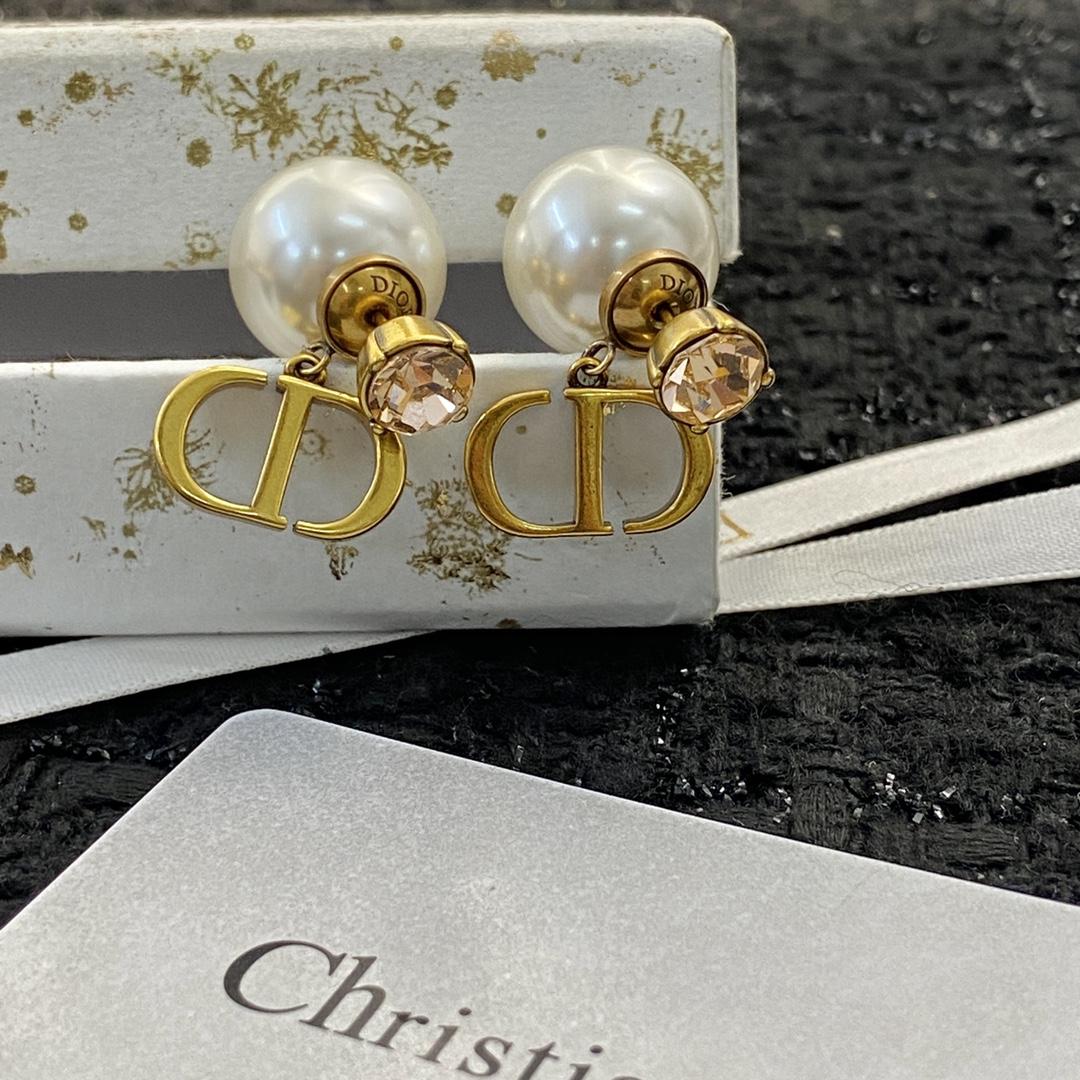 Dior Earrings - PerfectKickZ