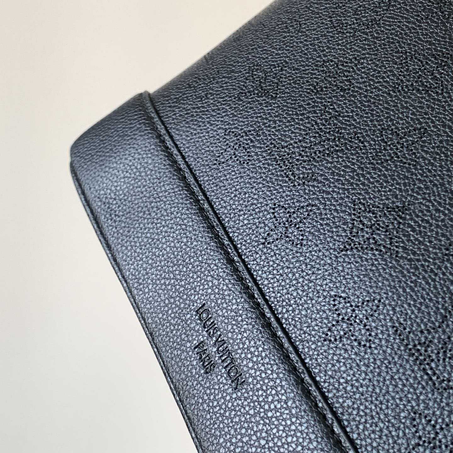 Louis Vuitton Flore  M12139 - PerfectKickZ