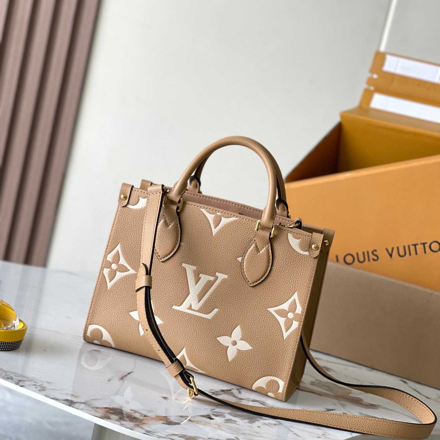Louis Vuitton OnTheGo PM  M12513 - PerfectKickZ
