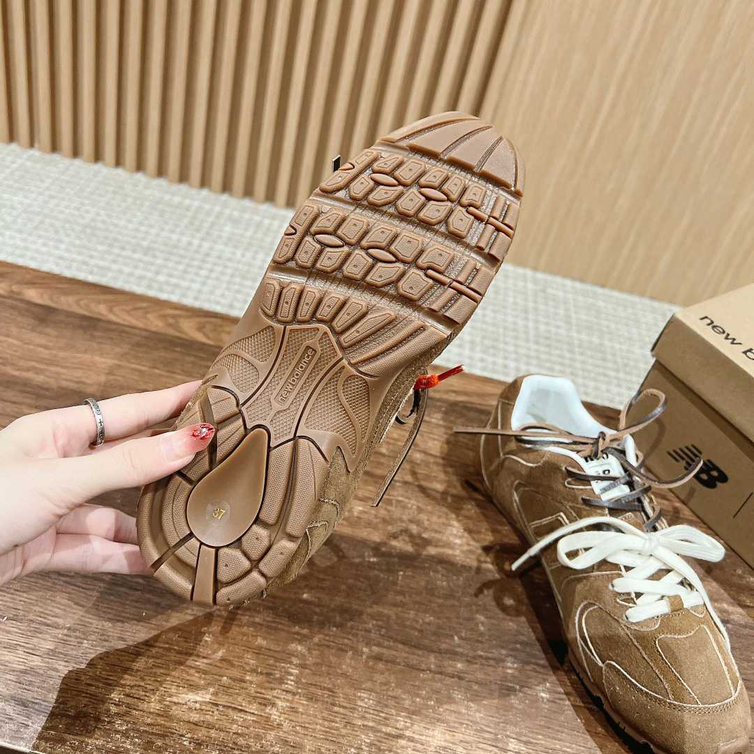 New Balance X Miu Miu Sneakers - PerfectKickZ