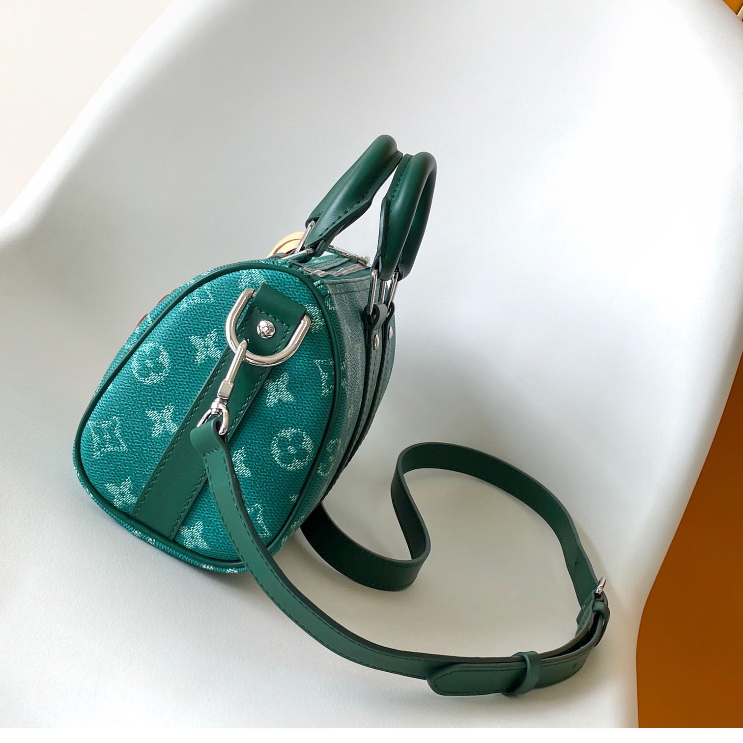 Louis Vuitton Keepall Bandoulière 25  M12684 - PerfectKickZ