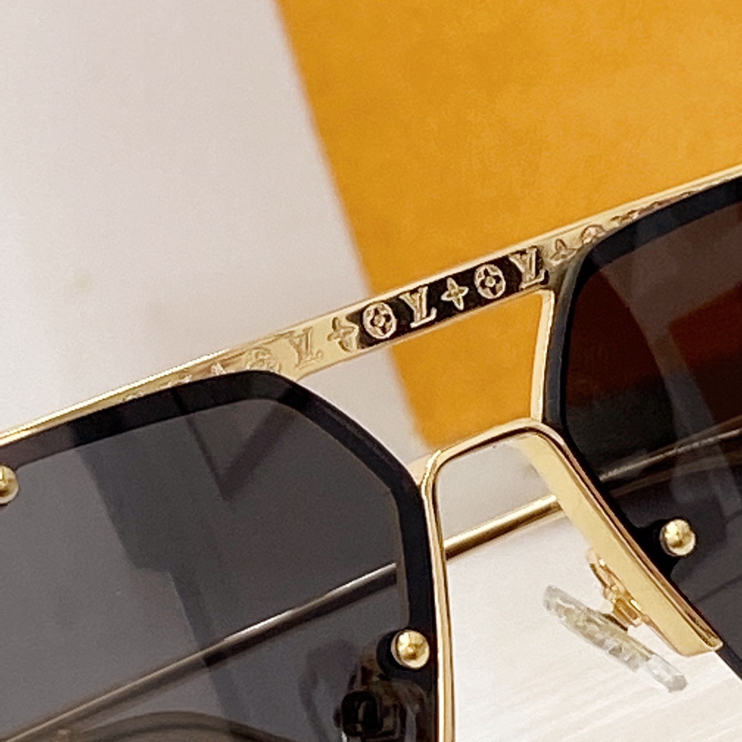Louis Vuitton LV Ash Sunglasses  Z1261W - PerfectKickZ