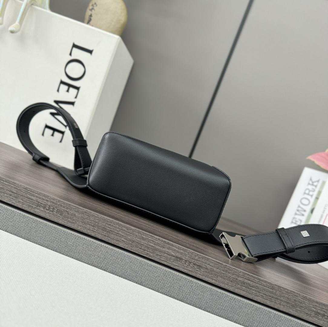 Loewe Small Puzzle Bumbag In Classic Calfskin - PerfectKickZ