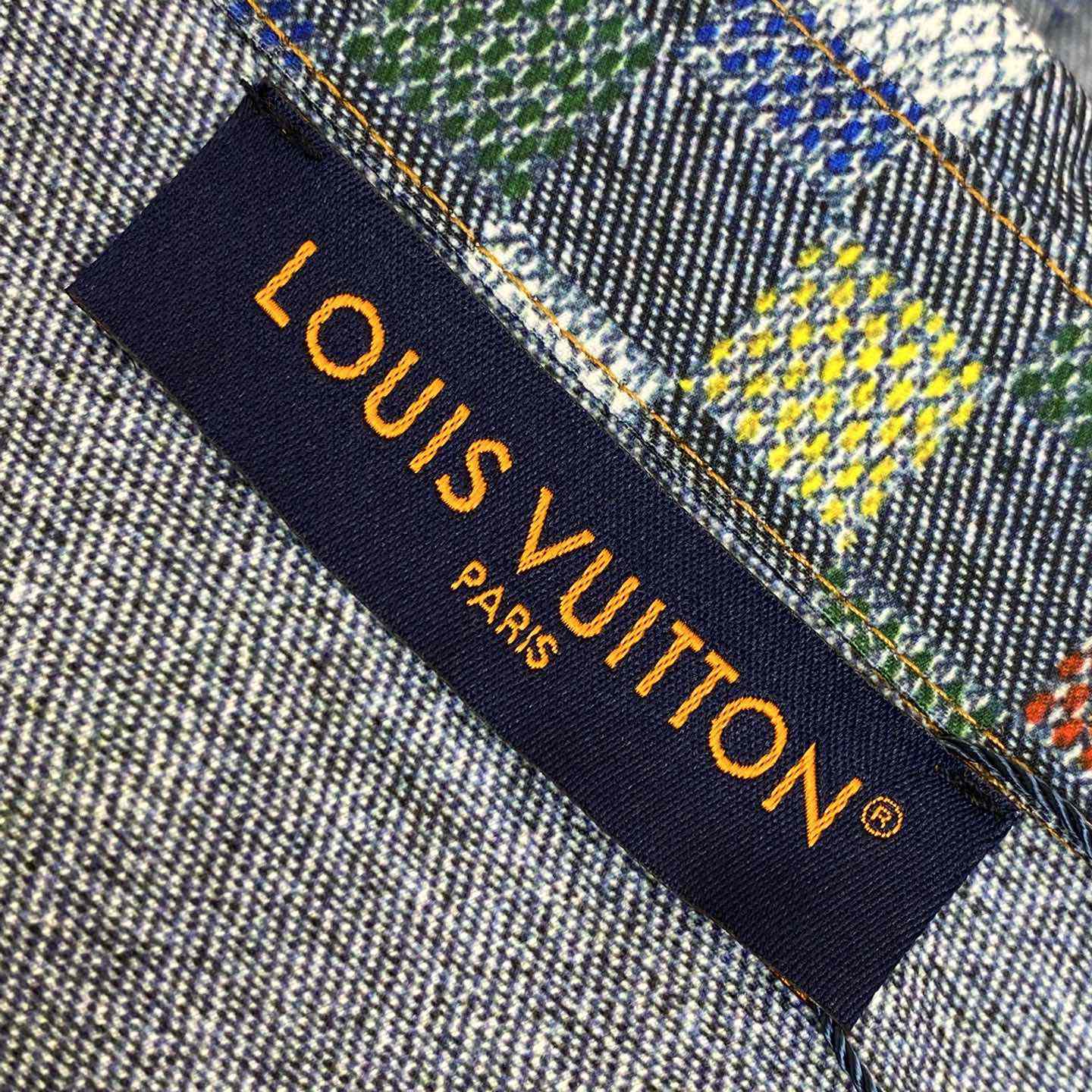 Louis Vuitton Damier Wide Chambray Shorts - PerfectKickZ
