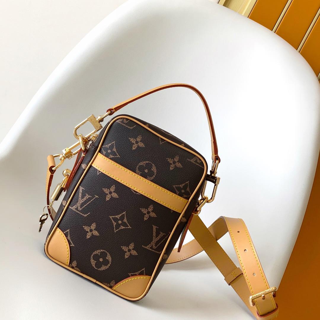 Louis Vuitton Danube   M14106 - PerfectKickZ
