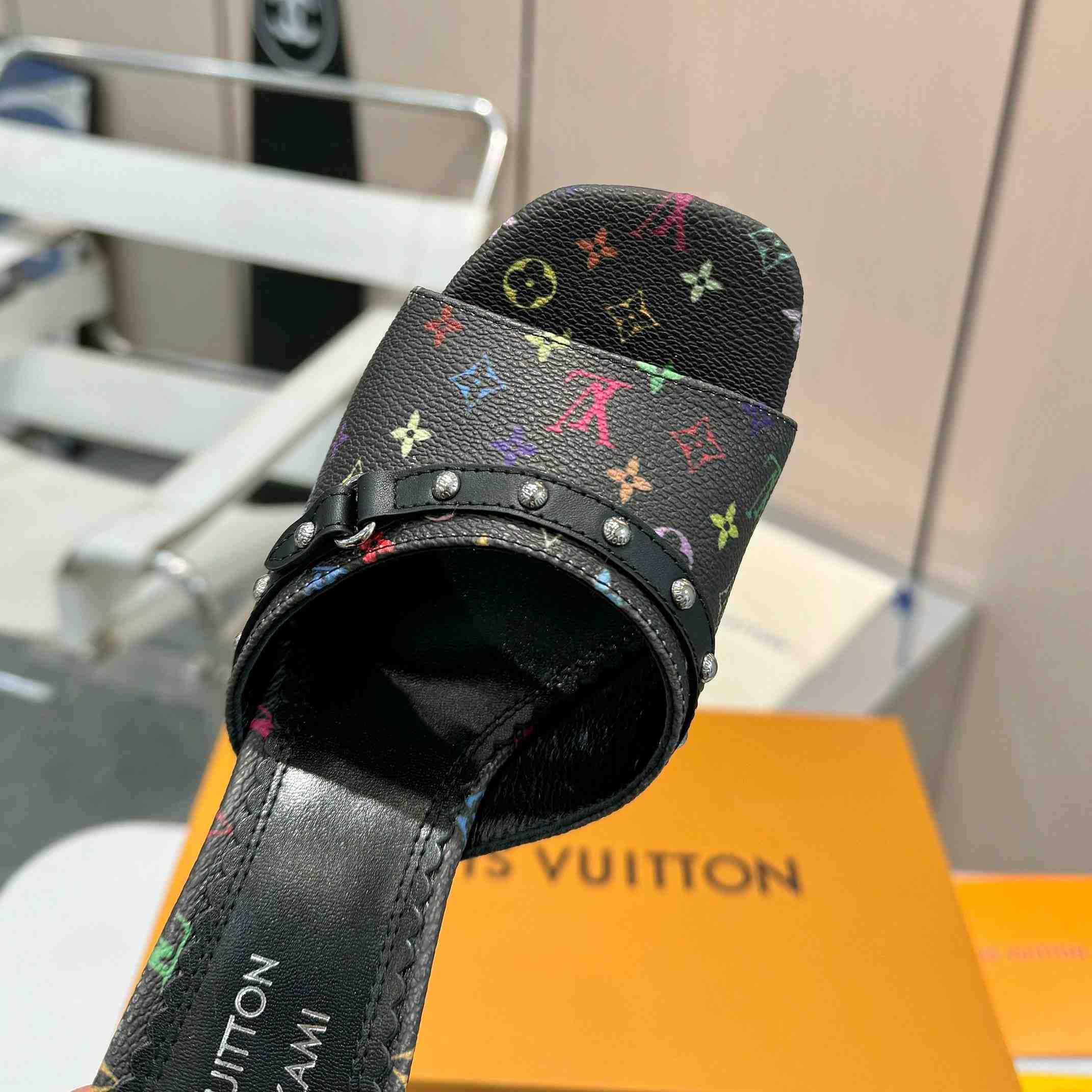 Louis Vuitton LV x TM 6AM Mule    - PerfectKickZ