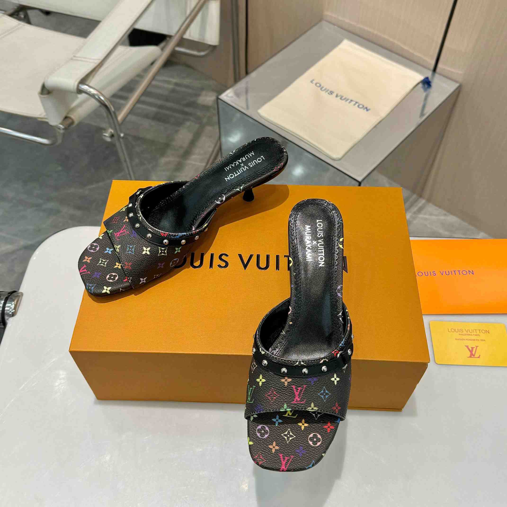 Louis Vuitton LV x TM 6AM Mule    - 