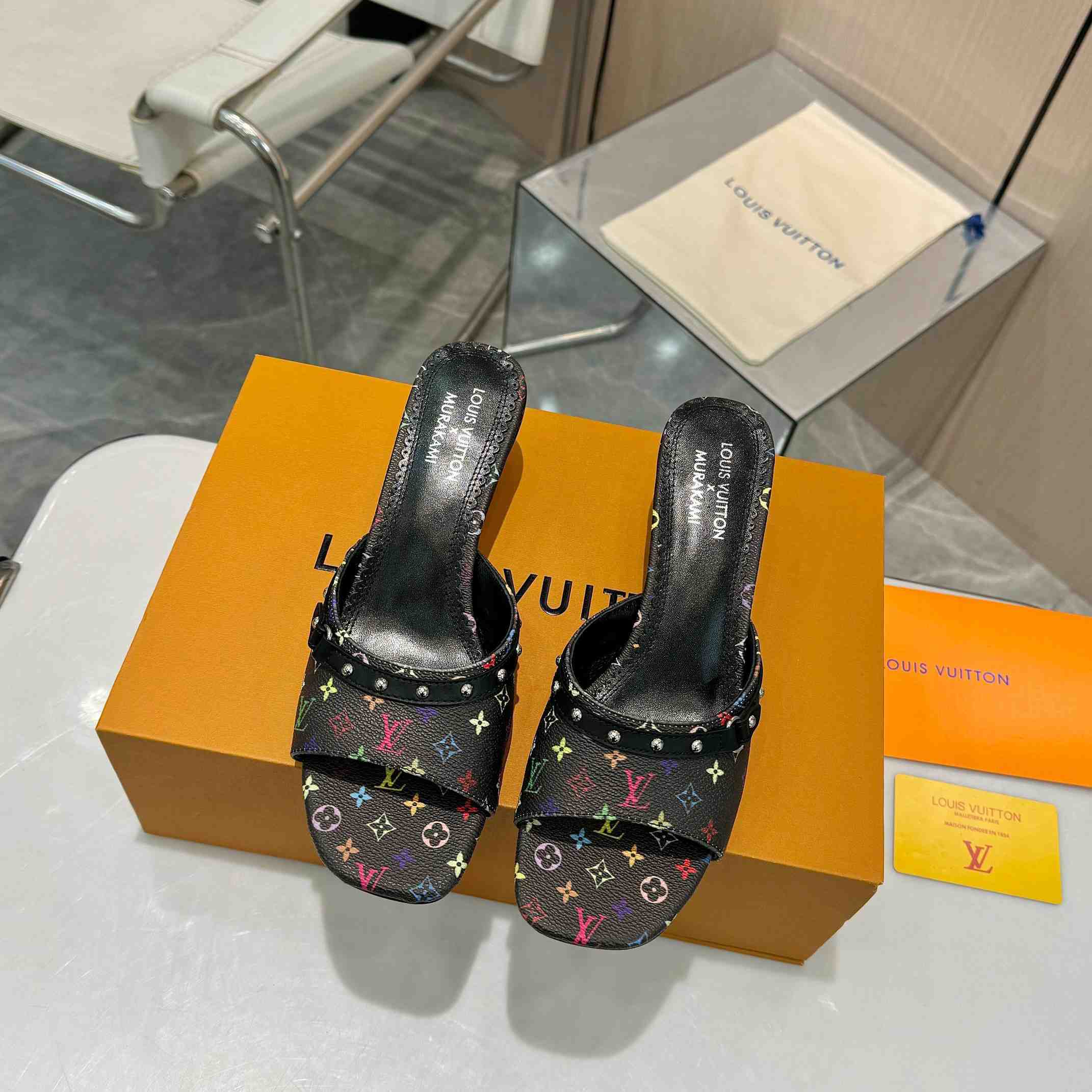 Louis Vuitton LV x TM 6AM Mule    - 