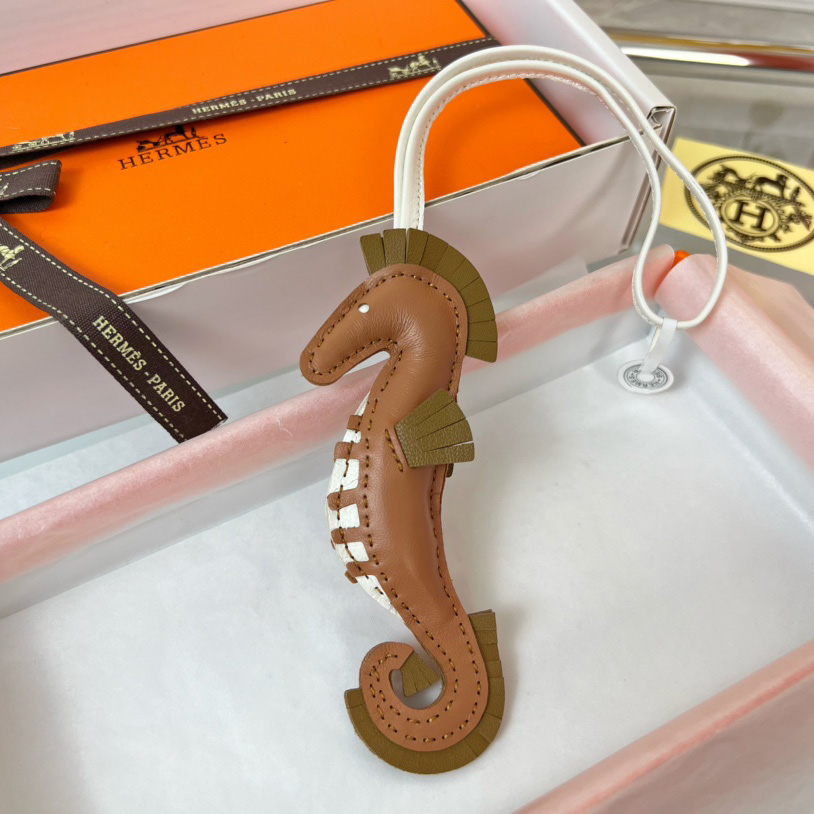 Hermes Seahorse Charm - PerfectKickZ