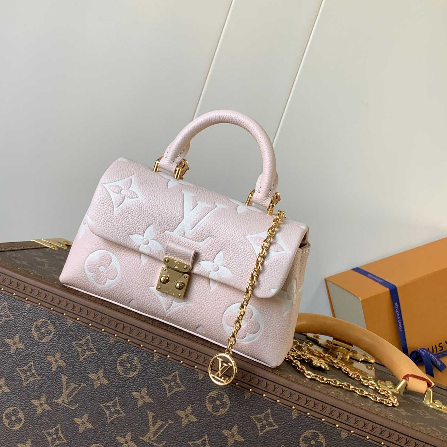 Louis Vuitton Nano Madeleine   M13796 - PerfectKickZ