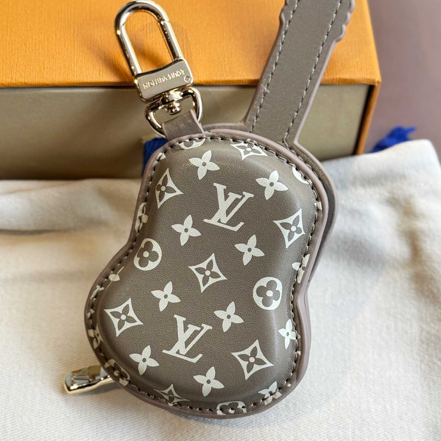 Louis Vuitton Guitar Pouch Bag Charm   M02032 - PerfectKickZ