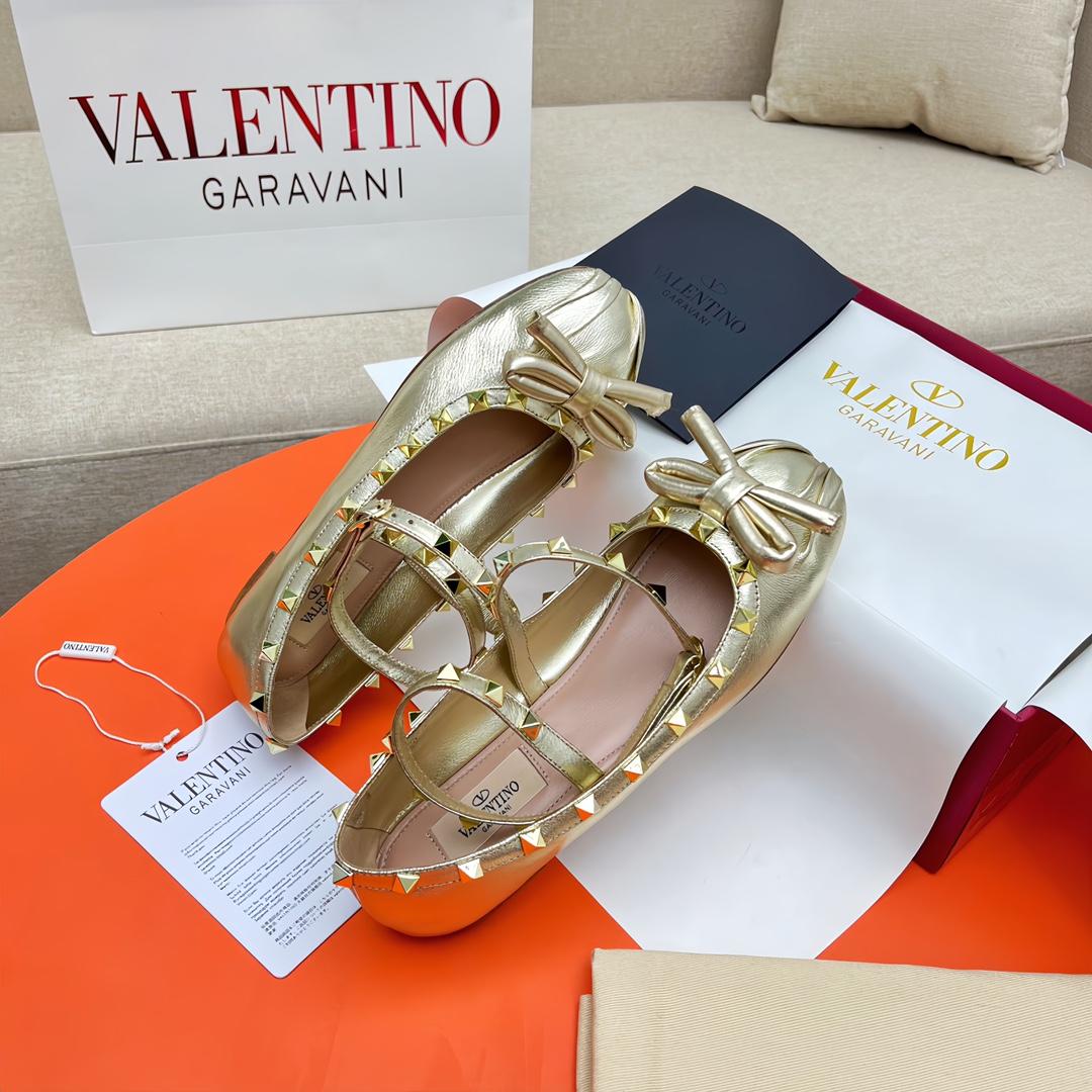 Valenti Rockstud Laminated Nappa Leather Ballerina - PerfectKickZ