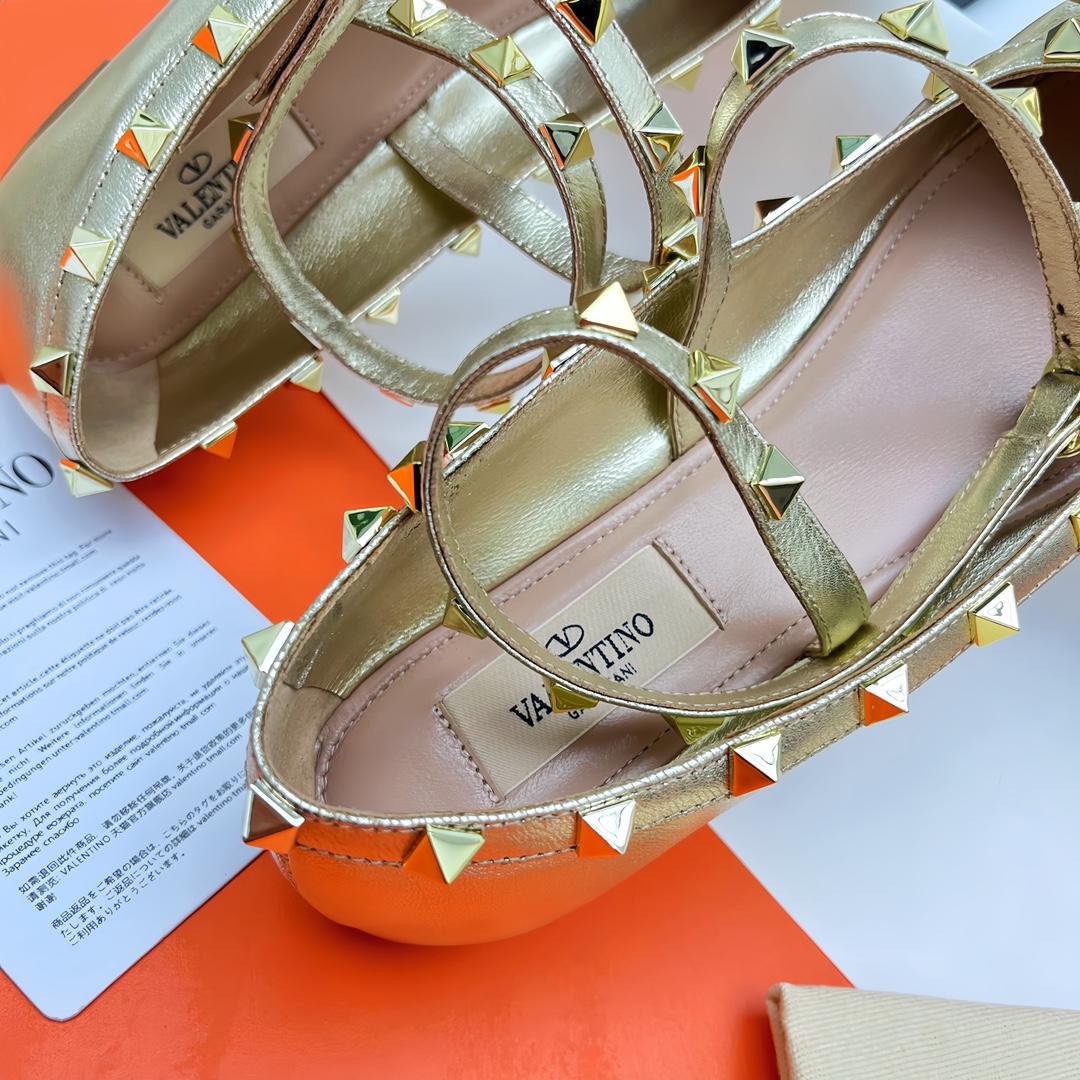Valenti Rockstud Laminated Nappa Leather Ballerina - PerfectKickZ