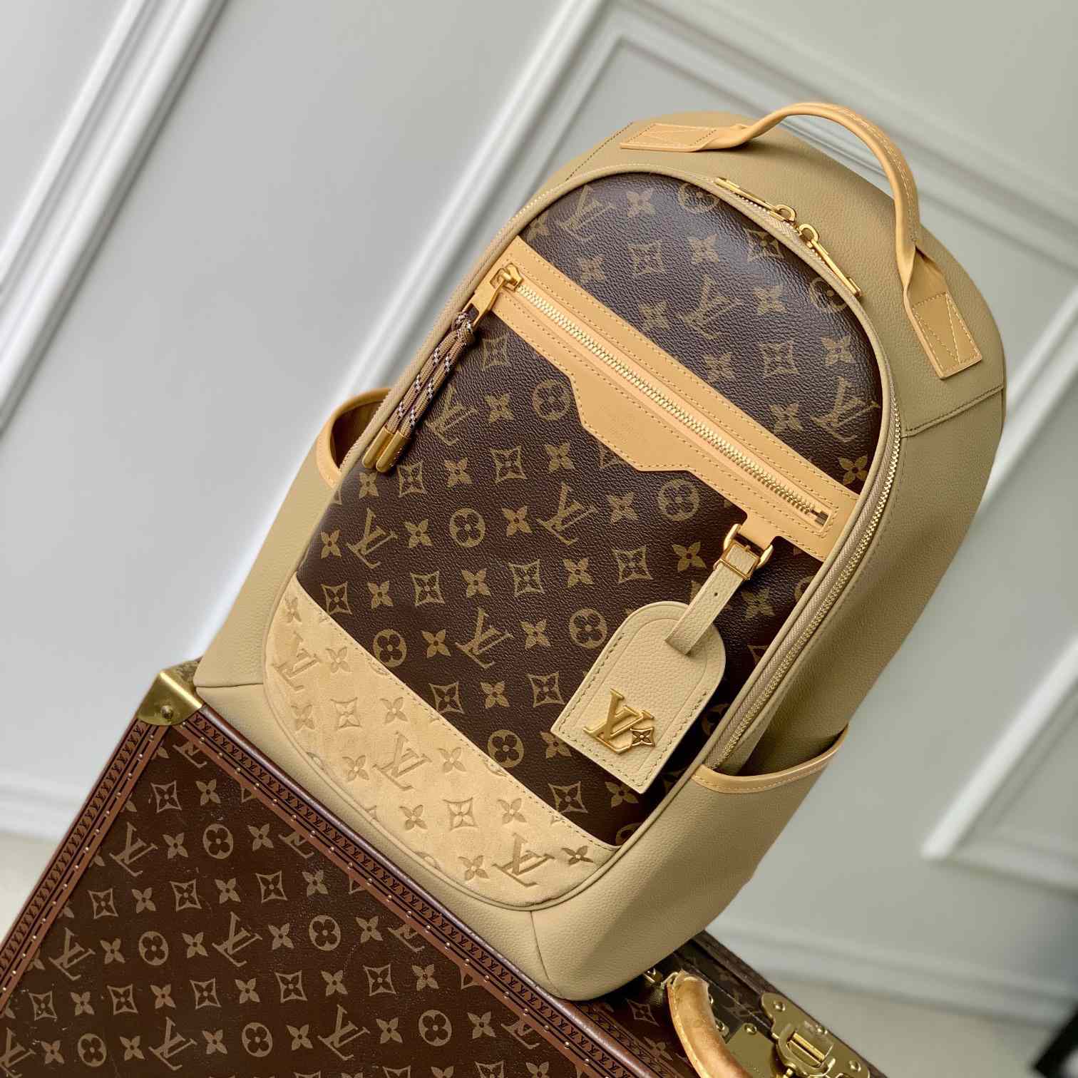 Louis Vuitton Outdoor Backpack   M12624 - PerfectKickZ