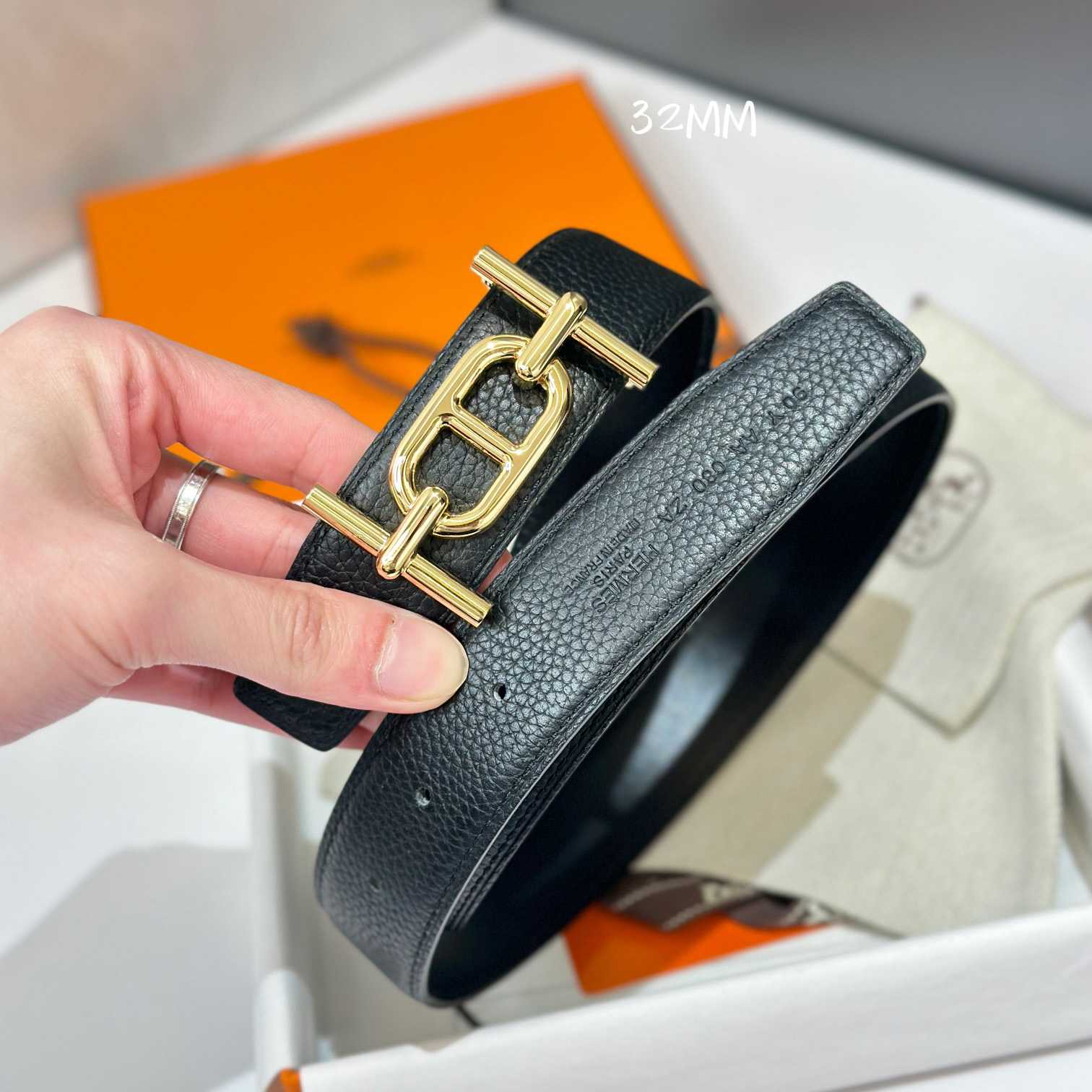Hermes Ancre Buckle & Reversible Leather Strap 32mm - PerfectKickZ