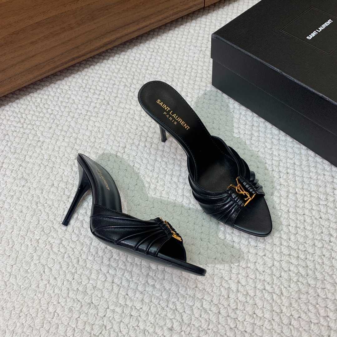 Saint Laurent Babylone Mules In Smooth Leather  - 