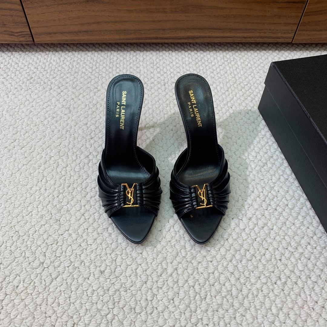 Saint Laurent Babylone Mules In Smooth Leather  - 