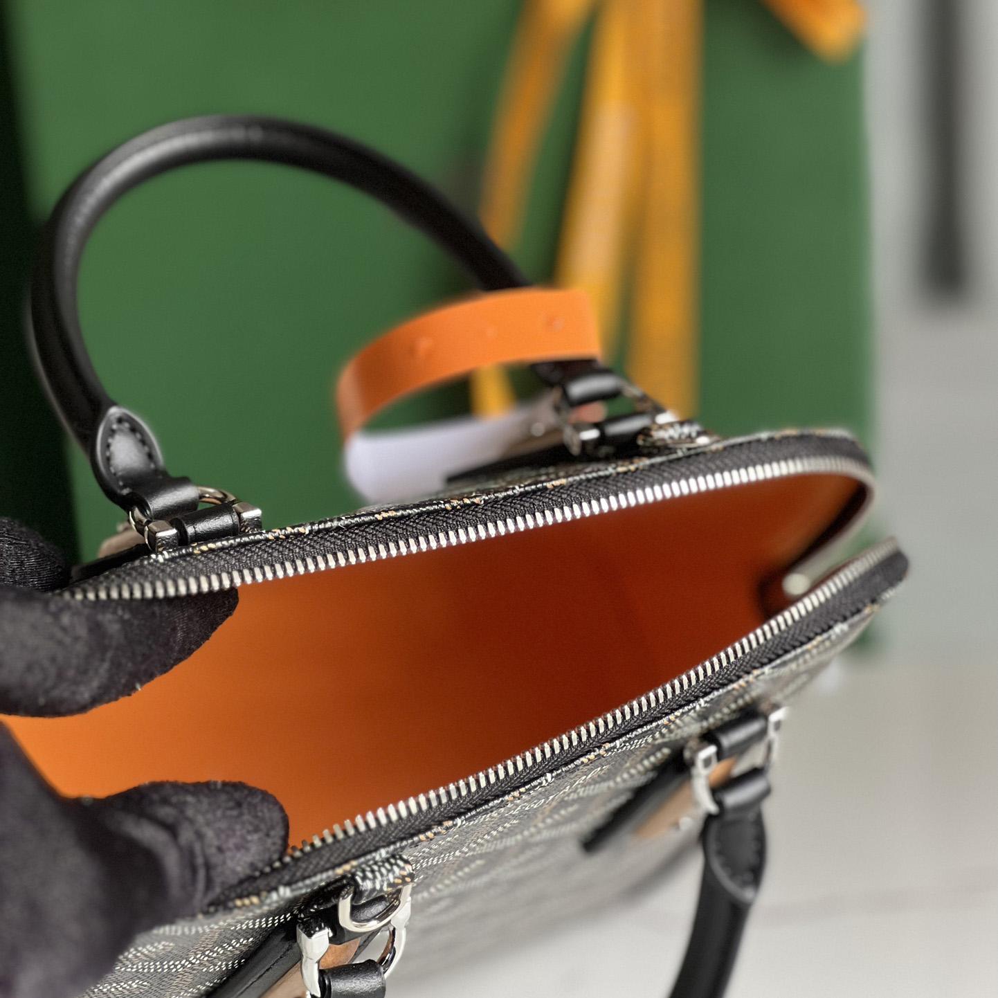 Goyard Vendôme Mini Bag  - PerfectKickZ