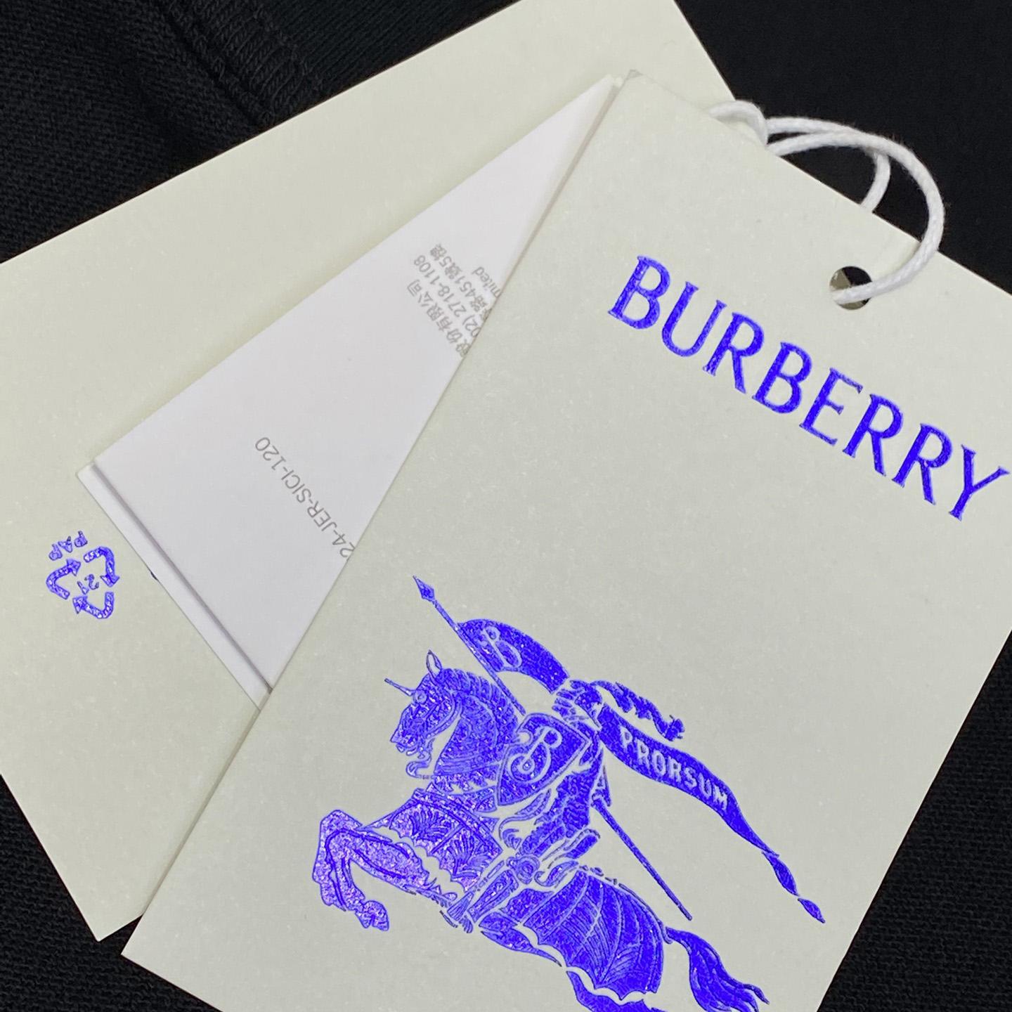 Burberry B Crest Cotton T-shirt  - PerfectKickZ