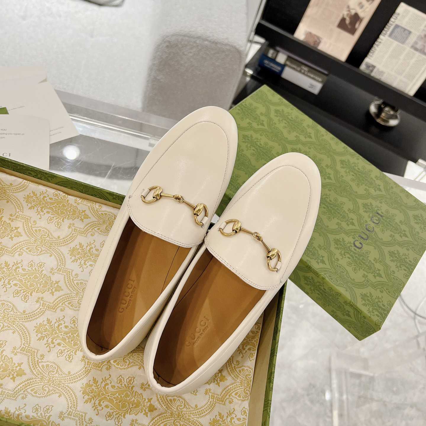 Gucci Women's Horsebit Loafer - PerfectKickZ