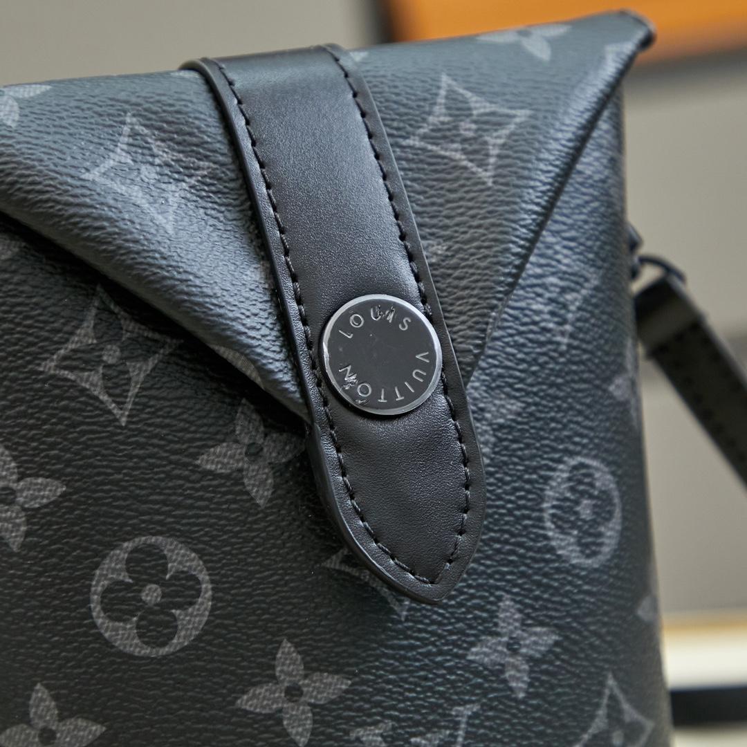 Louis Vuitton Envelope Pouch  M11613 - PerfectKickZ