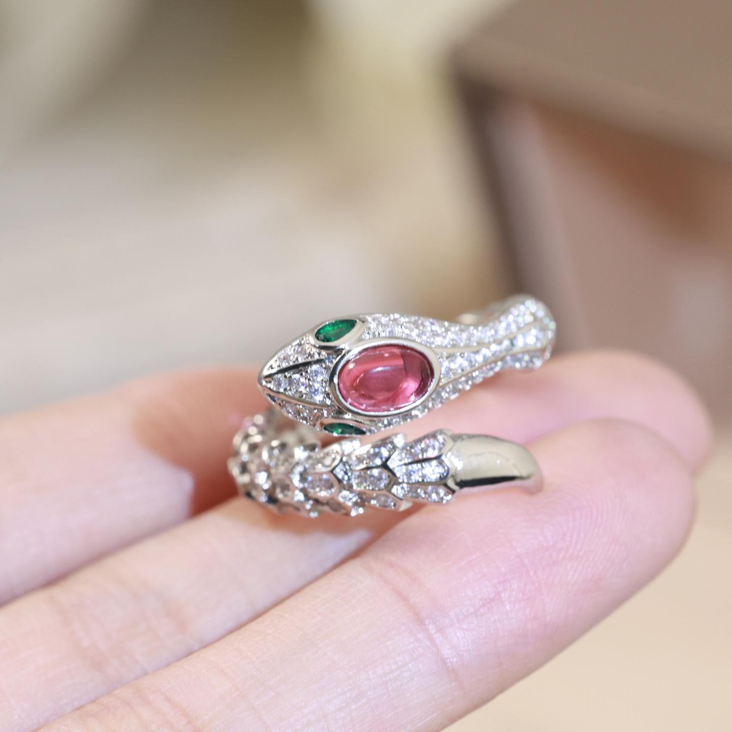 Bvlgari Ring - PerfectKickZ