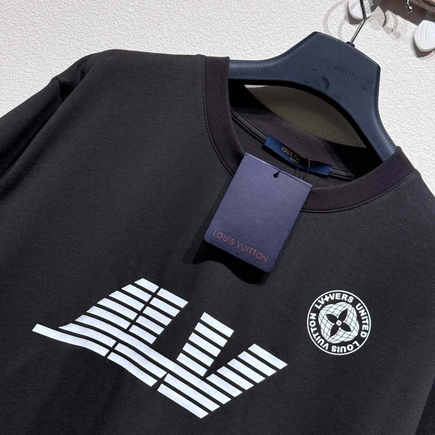 Louis Vuitton Washed Printed Cotton T-Shirt   1AHCLD - PerfectKickZ