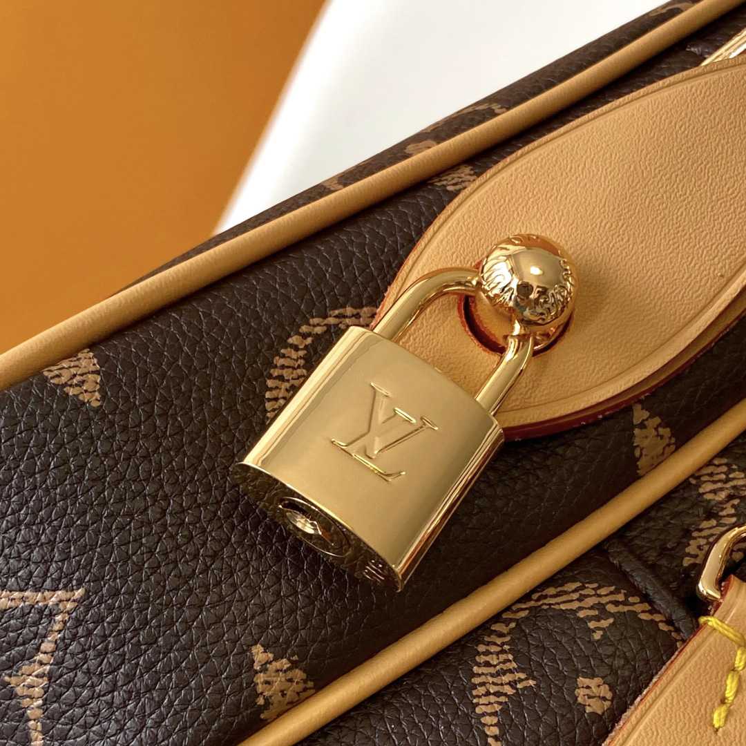 Louis Vuitton Nil   M14025 - PerfectKickZ