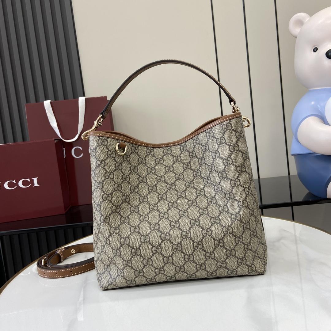 Gucci GG Emblem Small Shoulder Bag - PerfectKickZ
