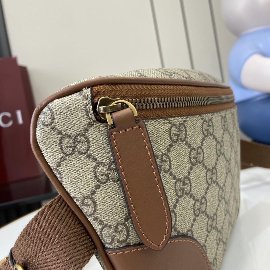 Gucci GG Emblem Medium Belt Bag - PerfectKickZ
