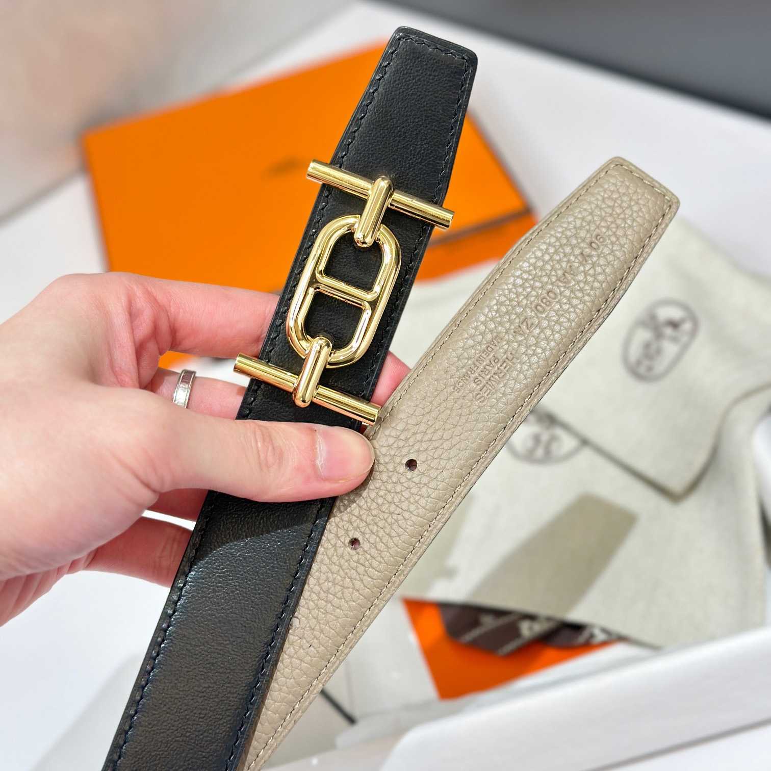 Hermes Ancre Buckle & Reversible Leather Strap 32mm - PerfectKickZ