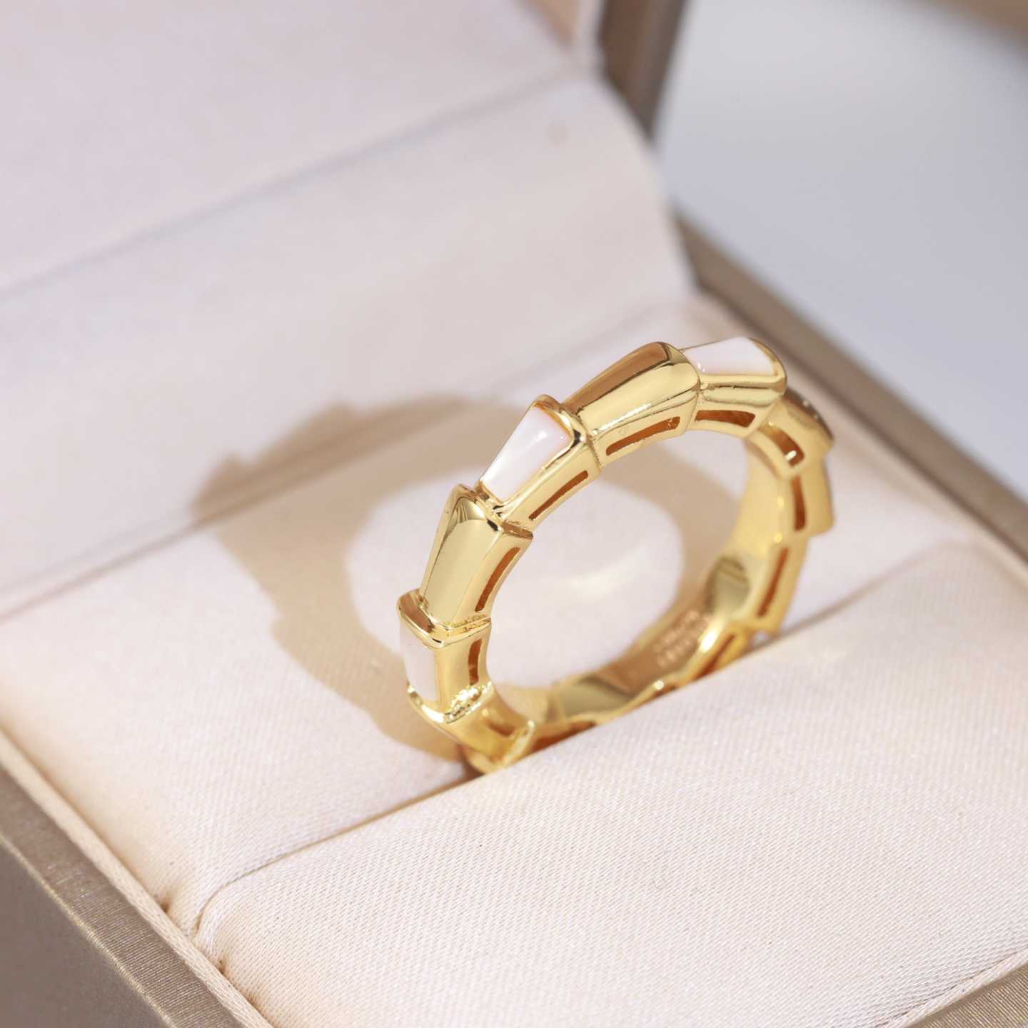 Bvlgari Ring - PerfectKickZ