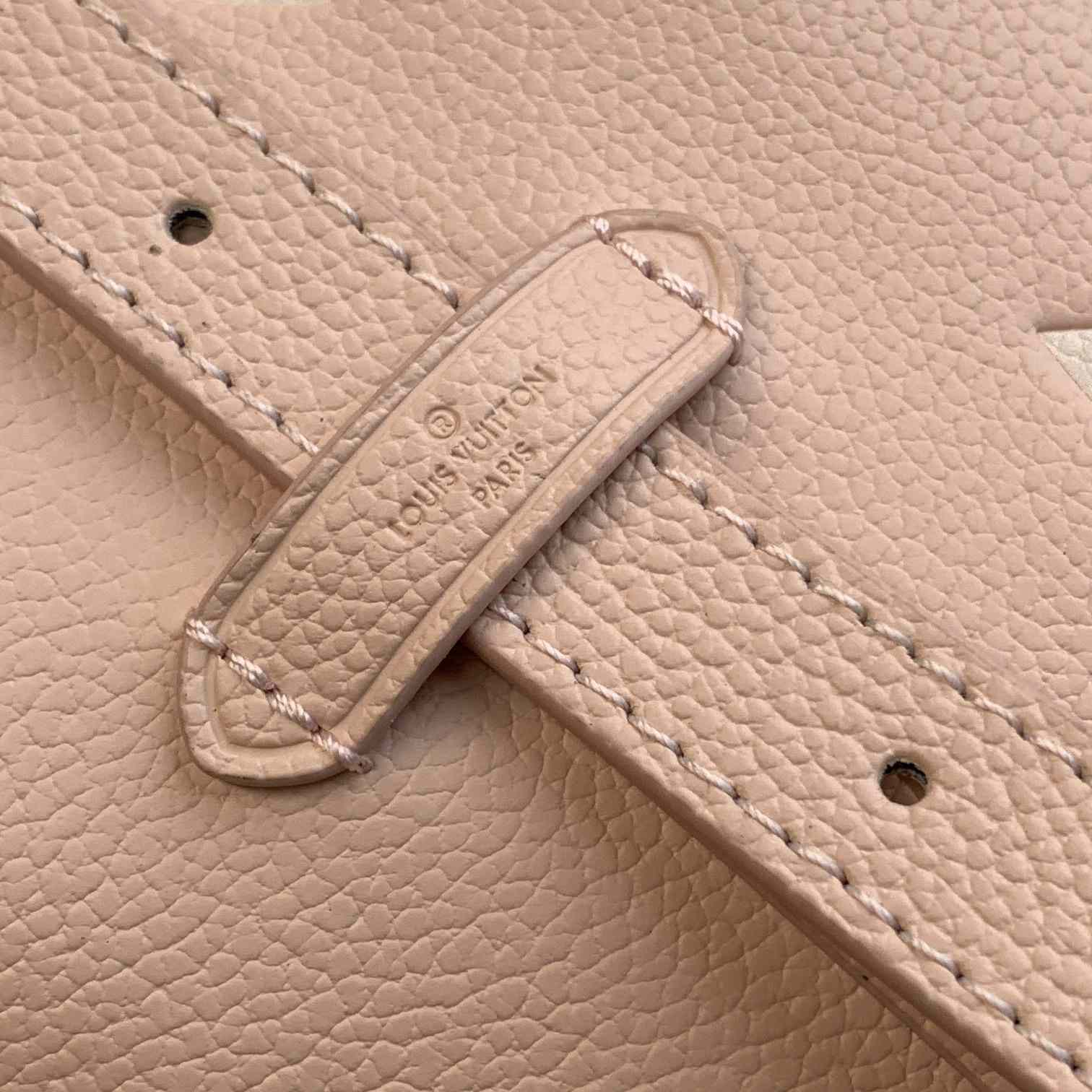 Louis Vuitton CarryAll PM   M14209 - PerfectKickZ