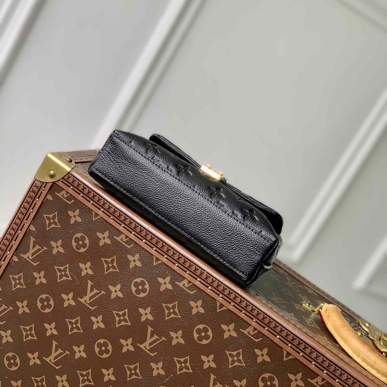Louis Vuitton Nano Madeleine  M12144 - PerfectKickZ