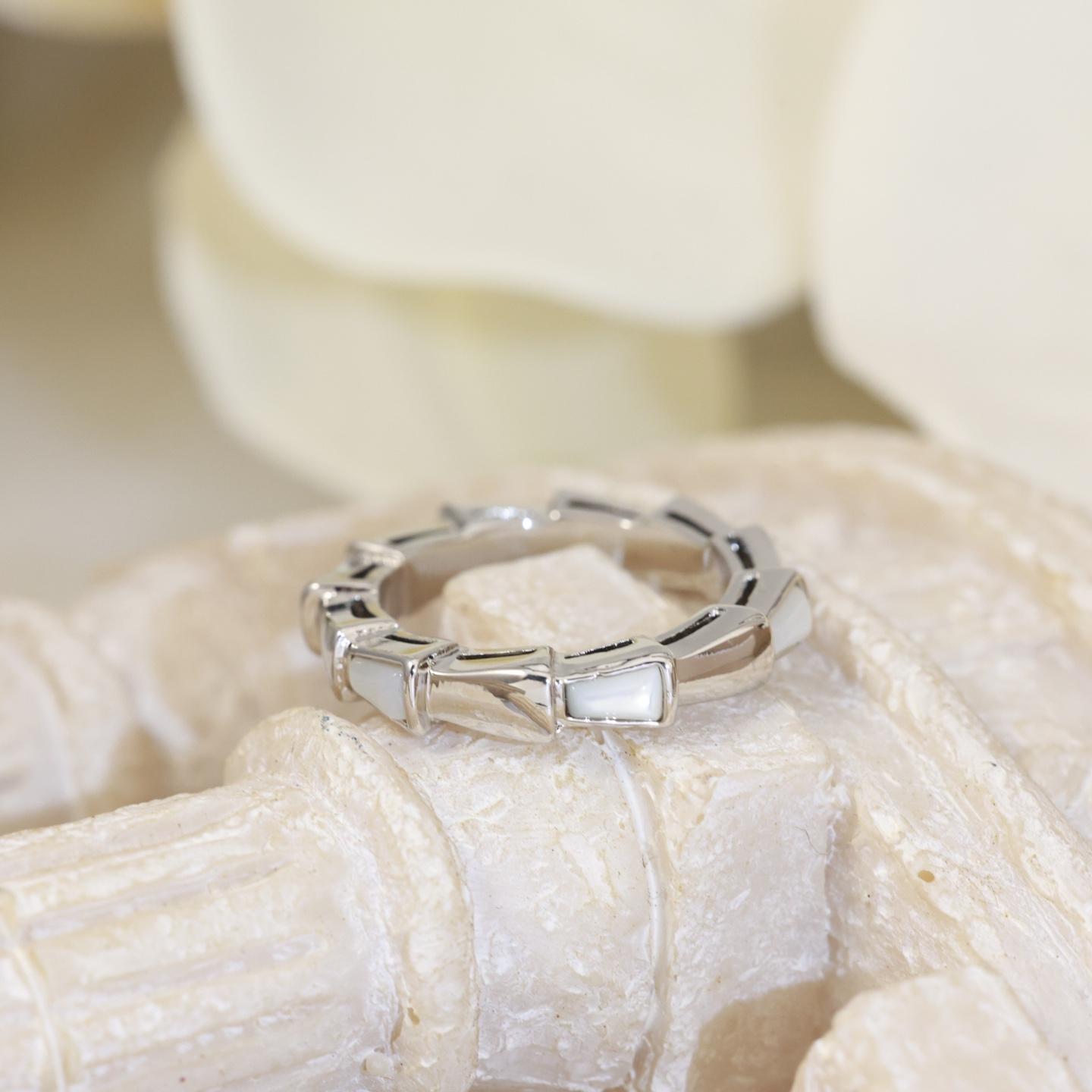 Bvlgari Ring - PerfectKickZ