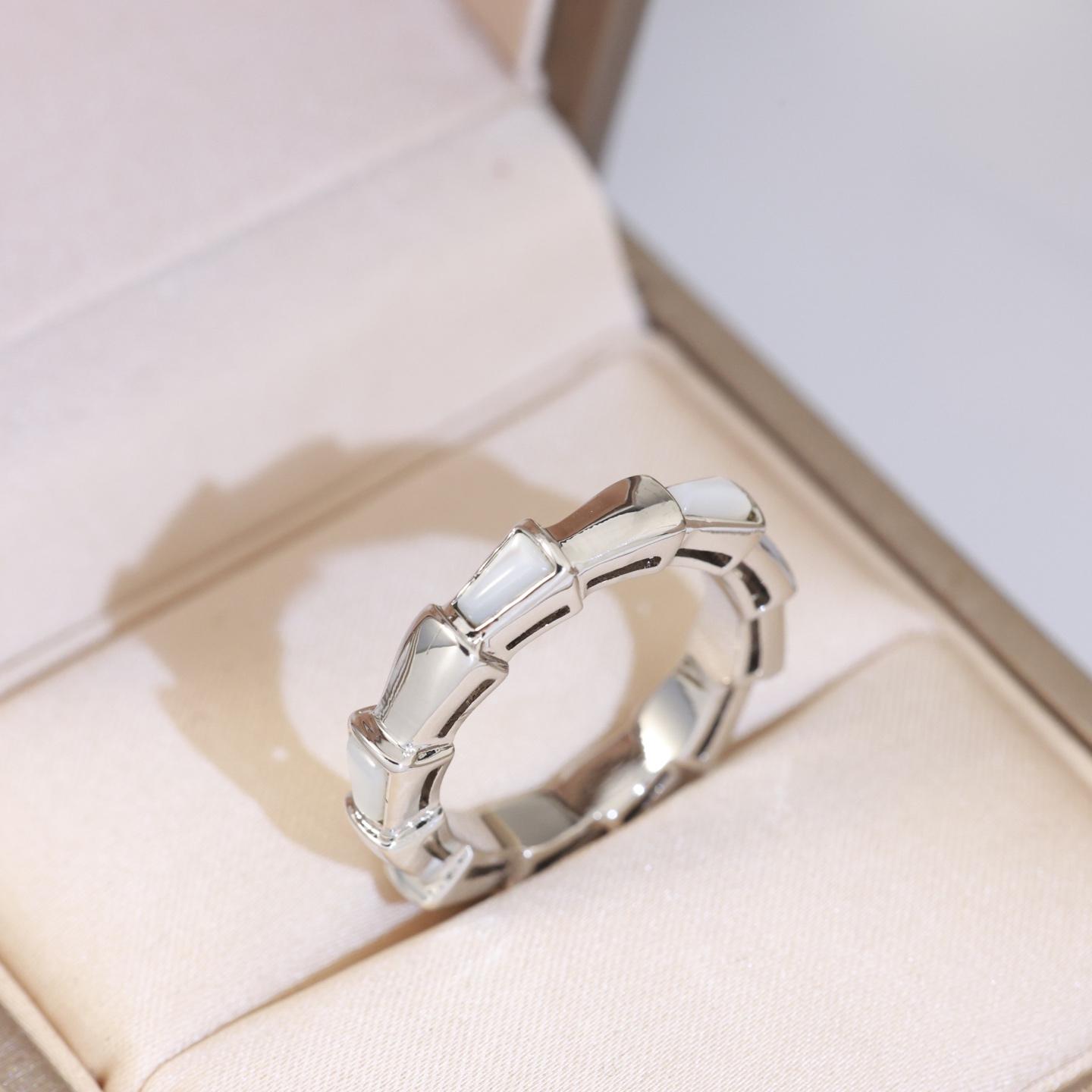 Bvlgari Ring - PerfectKickZ