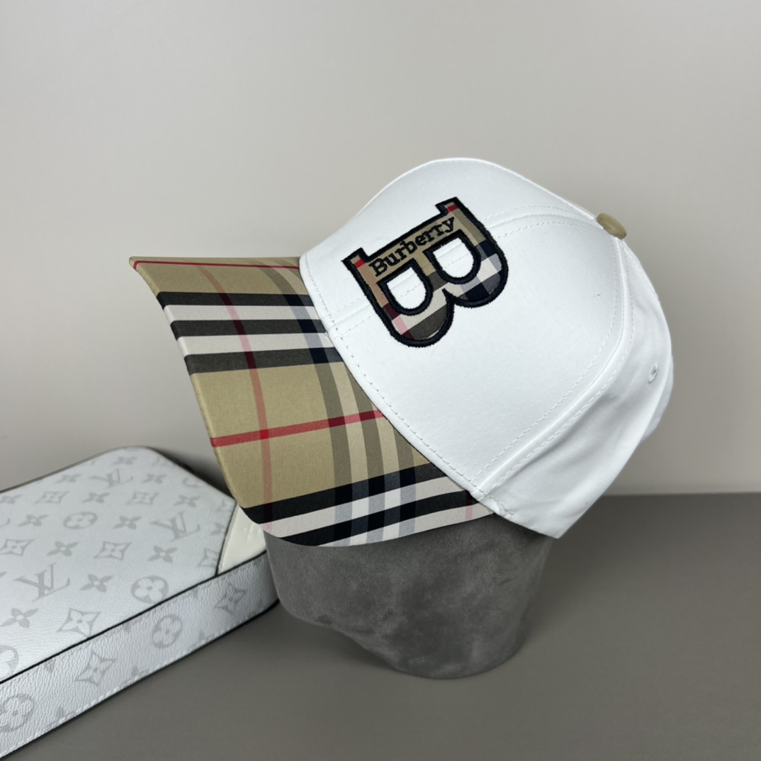 Burberry Baseball Cap - PerfectKickZ