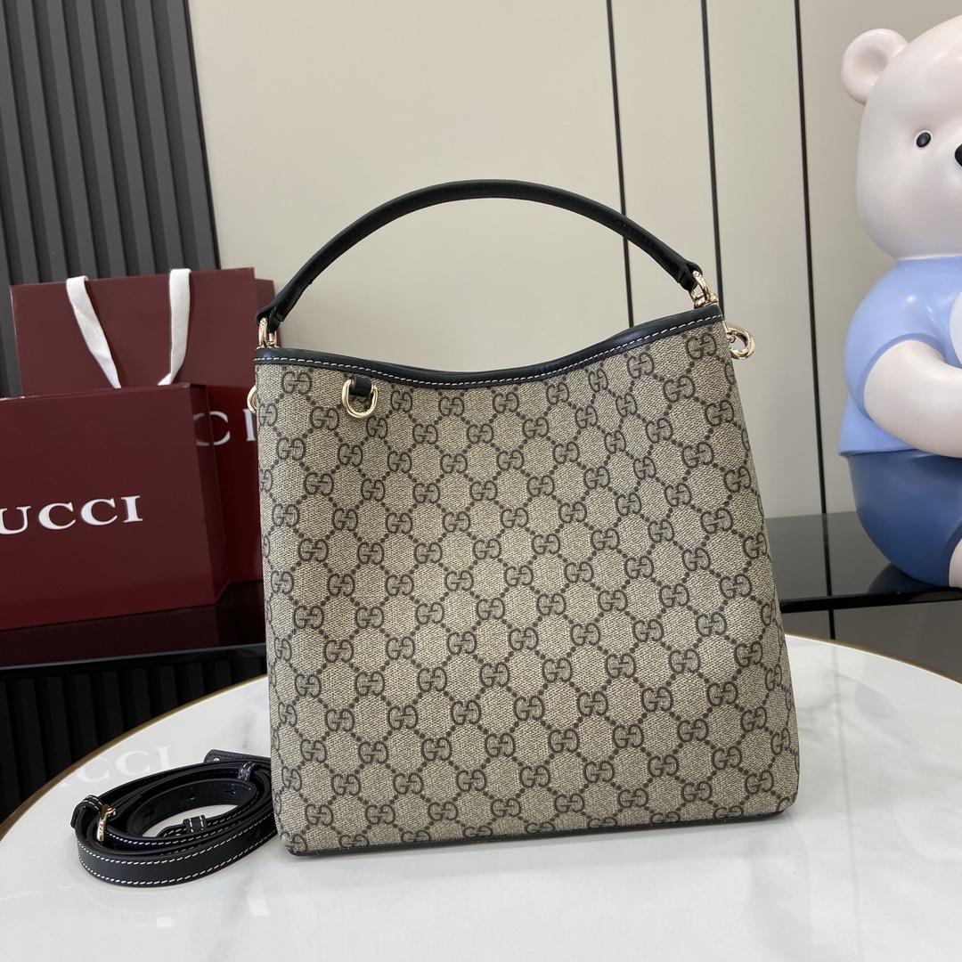 Gucci GG Emblem Small Shoulder Bag - PerfectKickZ