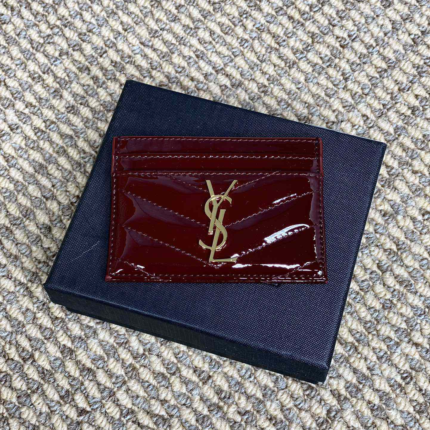Saint Laurent Cassandre Matelasse Card Case In Patent Leather - PerfectKickZ