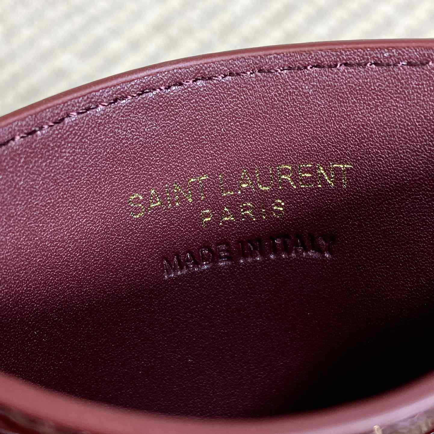 Saint Laurent Cassandre Matelasse Card Case In Patent Leather - 