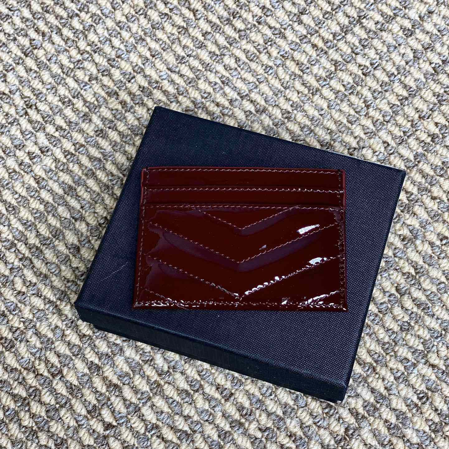 Saint Laurent Cassandre Matelasse Card Case In Patent Leather - 