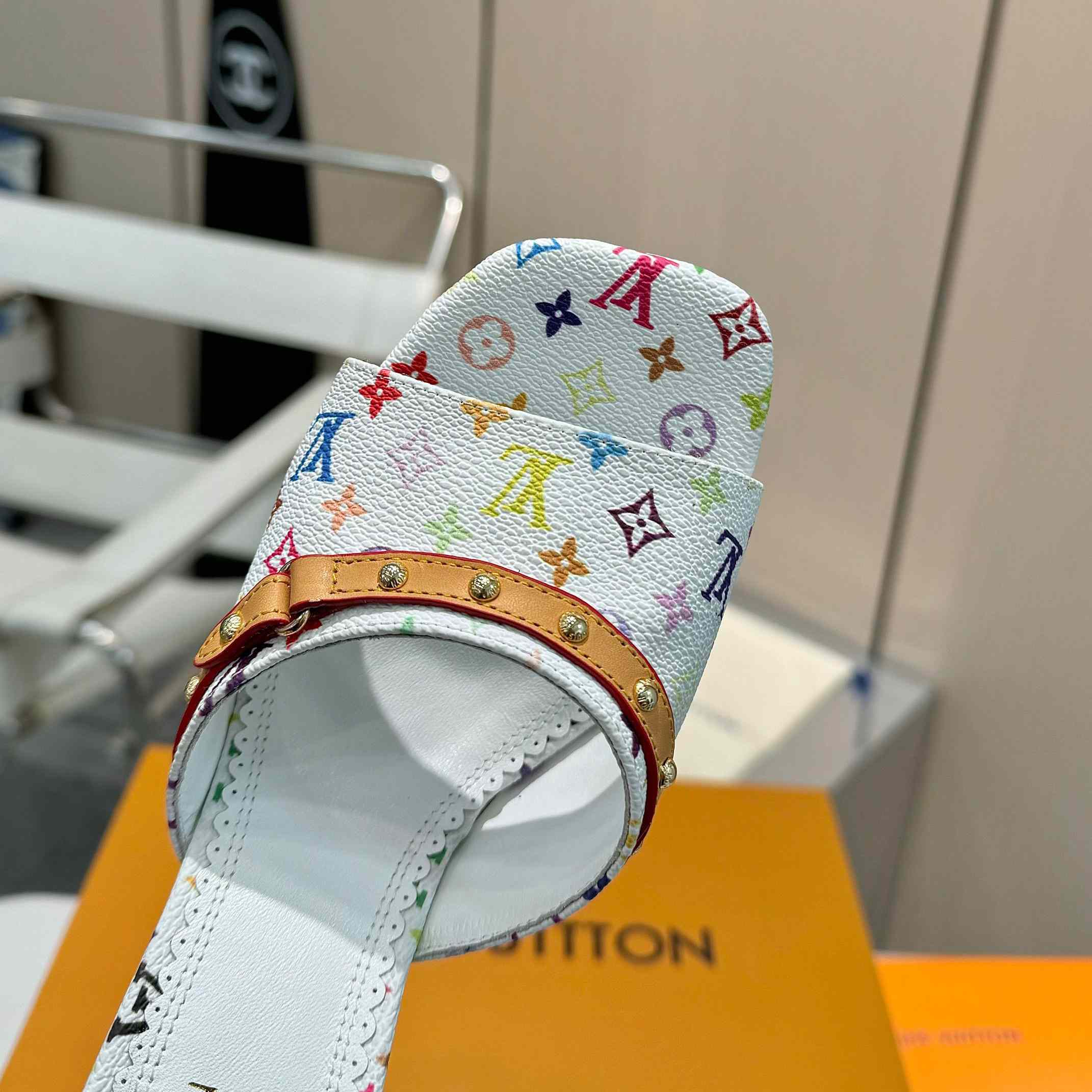 Louis Vuitton LV x TM 6AM Mule   1AGWU4 - PerfectKickZ