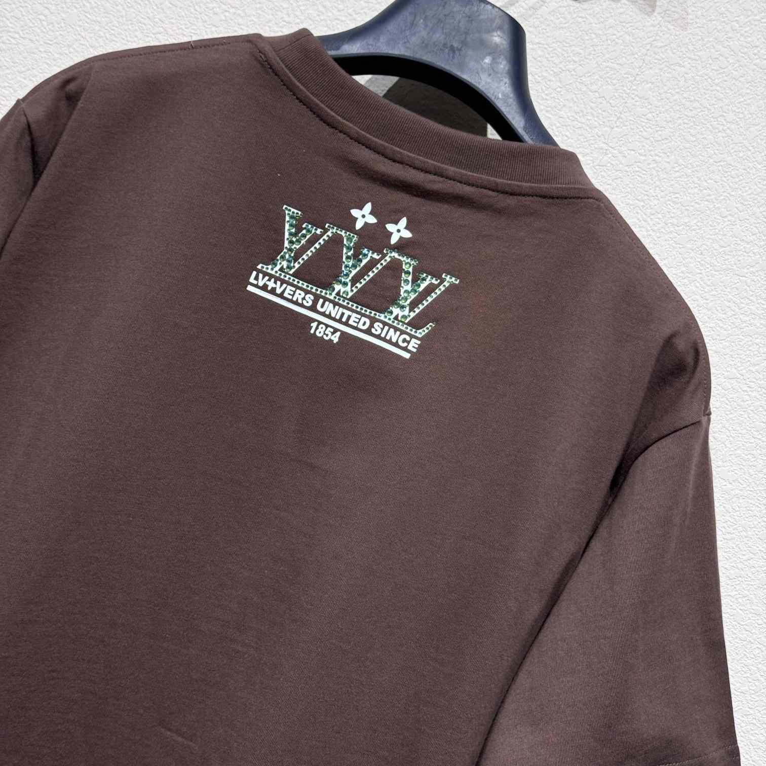 Louis Vuitton Washed Embellished Cotton T-Shirt   1AHCL3 - PerfectKickZ