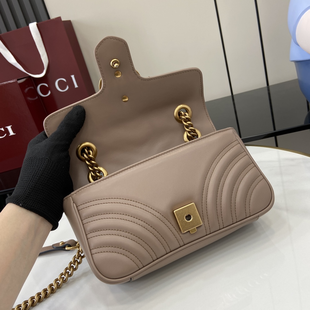 Gucci GG Marmont Mini Shoulder Bag - PerfectKickZ