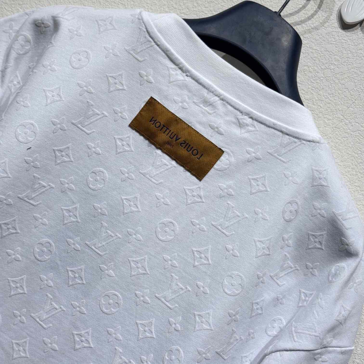 Louis Vuitton Monogram T-Shirt - PerfectKickZ