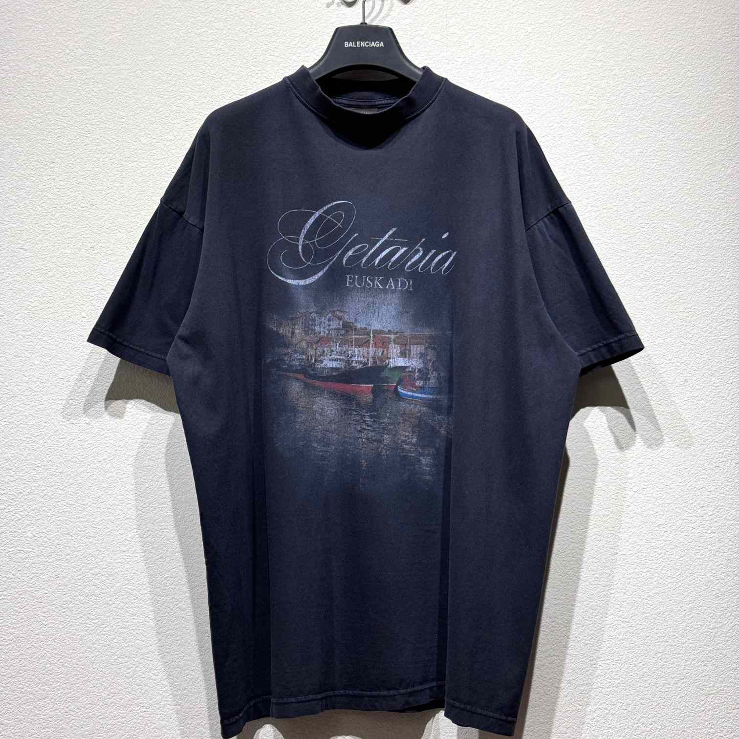 Balenciaga Getaria T-Shirt Oversize Fit In Washed Black Tubular Jersey - PerfectKickZ