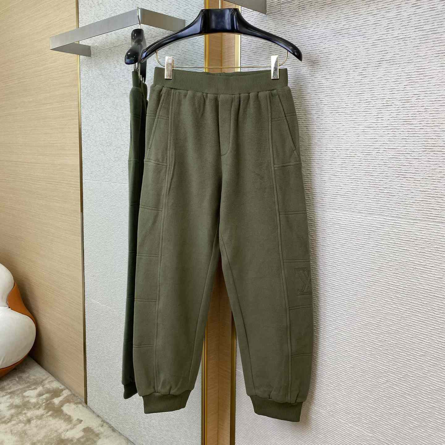 Louis Vuitton Quilted Textured Wool Pants   1AGJPS - PerfectKickZ
