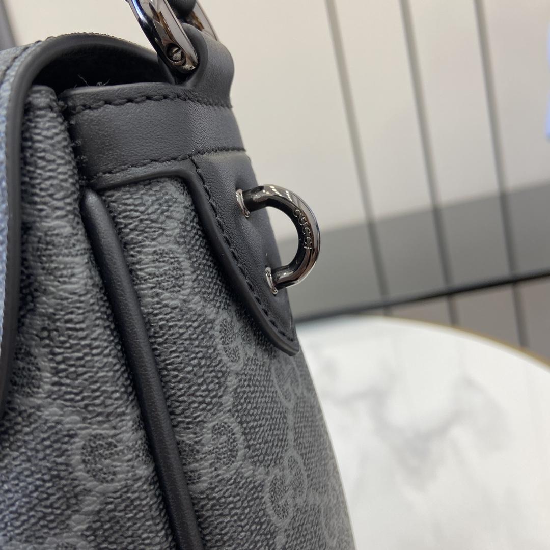 Gucci GG Emblem Medium Crossbody Bag - PerfectKickZ