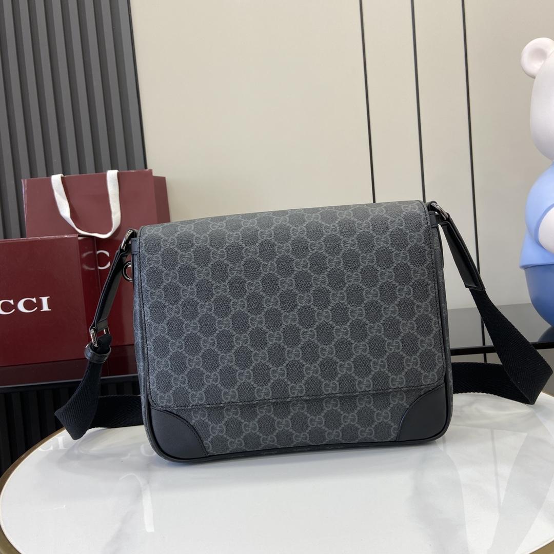 Gucci GG Emblem Medium Crossbody Bag - PerfectKickZ